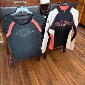 Harley-Davidson women’s XL/1W, but fits like a large, black, coral and white tee